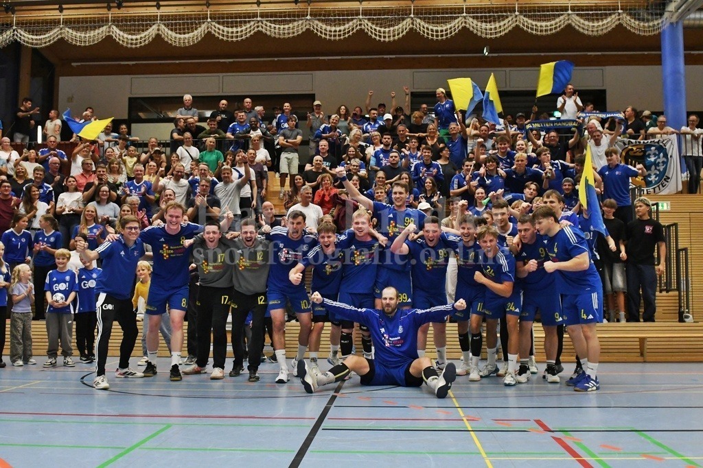 HC Deggendorf : SSG Metten | ganz Metten jubelt - Realisiert mit Pictrs.com