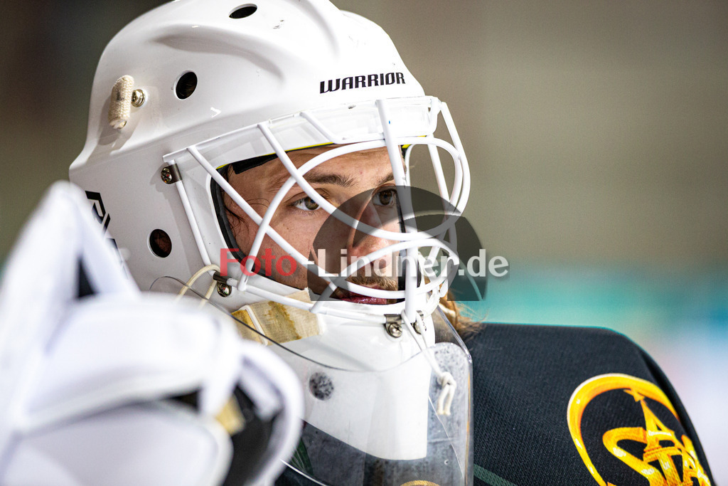 TSV Peißenberg MINERS gegen EV Dingolfing ISAR RATS | Eishockey Bayernliga Herren Vorrunde 2024/25, TSV Peißenberg MINERS gegen EV Dingolfing ISAR RATS, 20241215,Xaver NAGEL (MINERS 31) Portrait,2024-12-15 in Peißenberg (Eisstadion Peißenberg)Xaver NAGEL (MINERS 31)Copyright: WolfgangxLindner
