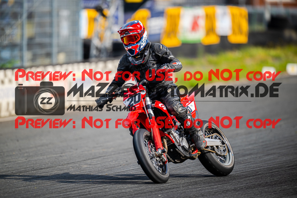 MaZZes_FotoMatrix_220814_8828 | S4