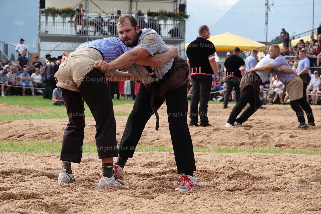 DSC01197 | Schwingen - Realisiert mit Pictrs.com
