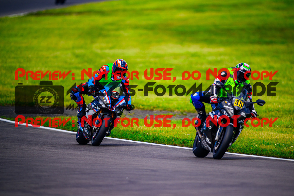 MaZZes_FotoMatrix_240519_6007705_0351 | Fotograf Mathias Schmid
Sportfotograf,
Eventfotograf,
Hochzeitsfotograf,
Portraitfotograf