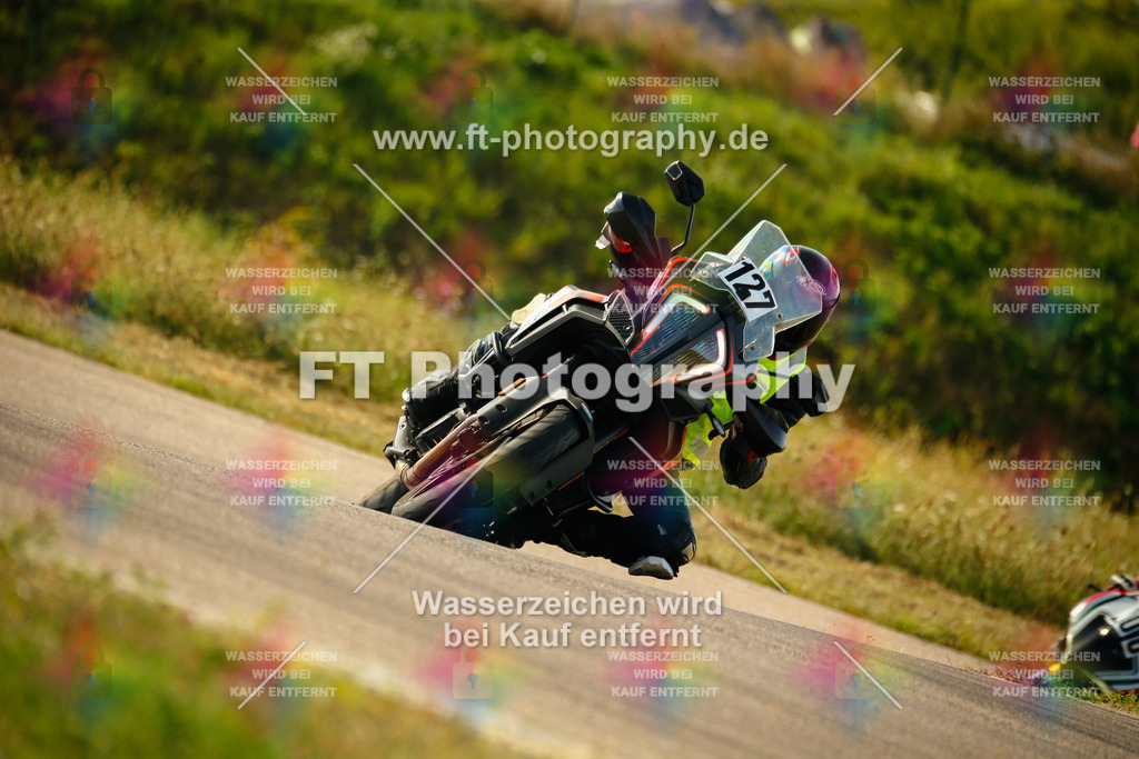 _MOT6096 | Hier findet Ihr Bilder von Touristenfahrten auf der Nürburgring Nordschleife oder von anderen Veranstaltungen die ich besucht habe. Viel Spass beim Durch Schauen 