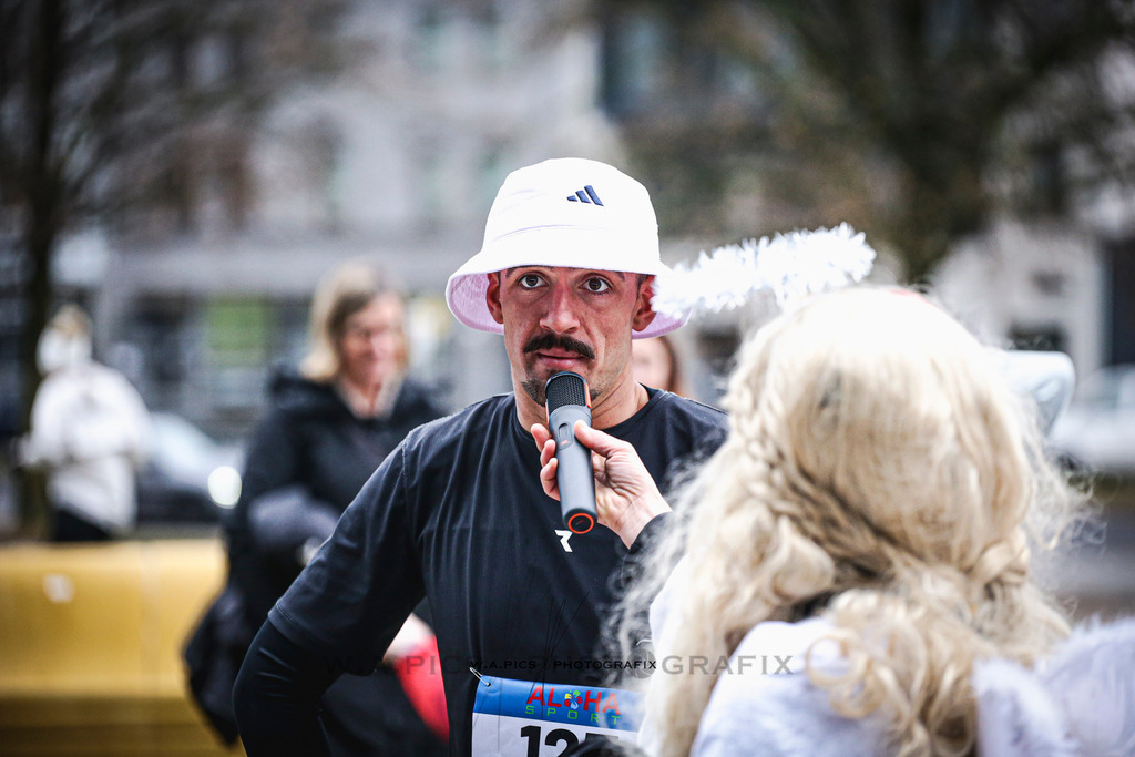 ..... | Linz, AUSTRIA,14. Dezember 25, ALOHA WINTERLAUF DEZEMBER 25 , Image shows: Photo: WAPICS / Andreas Willdoner