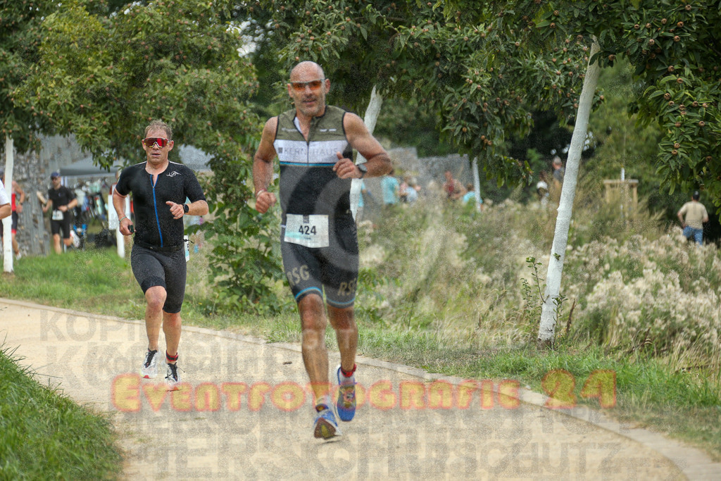 250824_1348_EX1_3761 | Sportfotografie im Rhein-Sieg Kreis, Köln, Bonn, NRW, Rheinland Pfalz, Hessen, etc. Unser Tätigkeitsfeld umfasst den Laufsport vom Volkslauf über den Marathon, Duathlon, Triathon bis zum Ultralauf wie Kölnpfad Ultra oder Schindertrail.