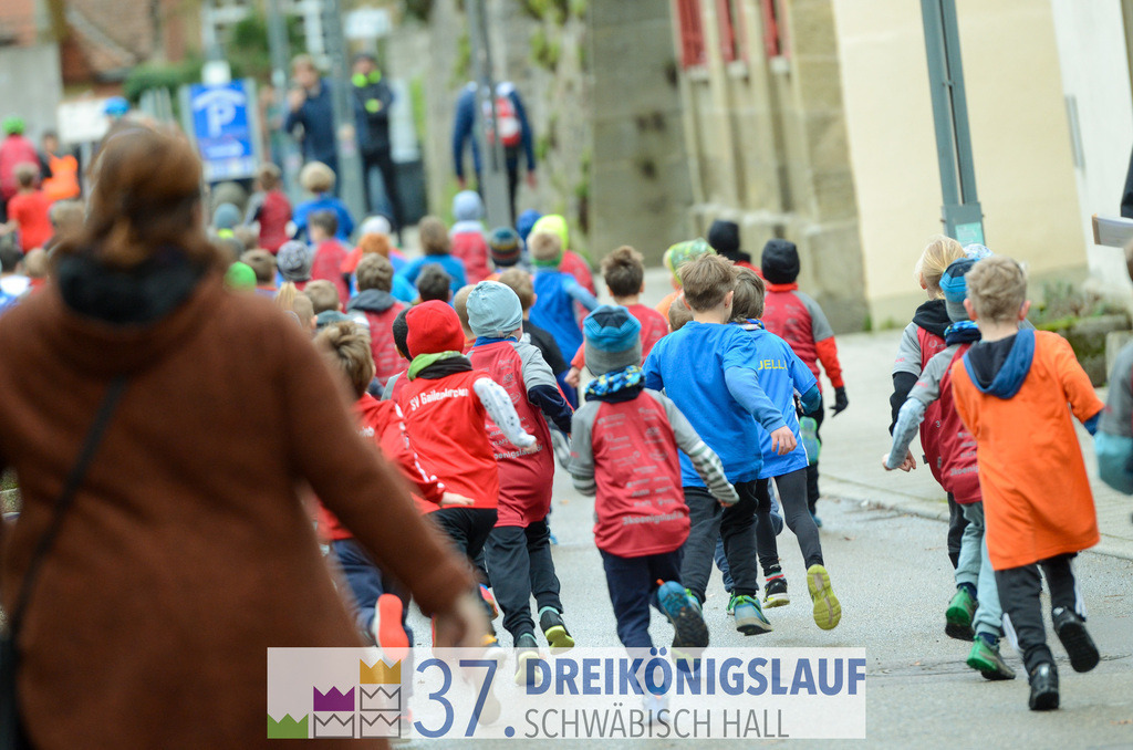 AOK JuniorCup 400m | 3Koenigslauf 2023 - Realisiert mit Pictrs.com