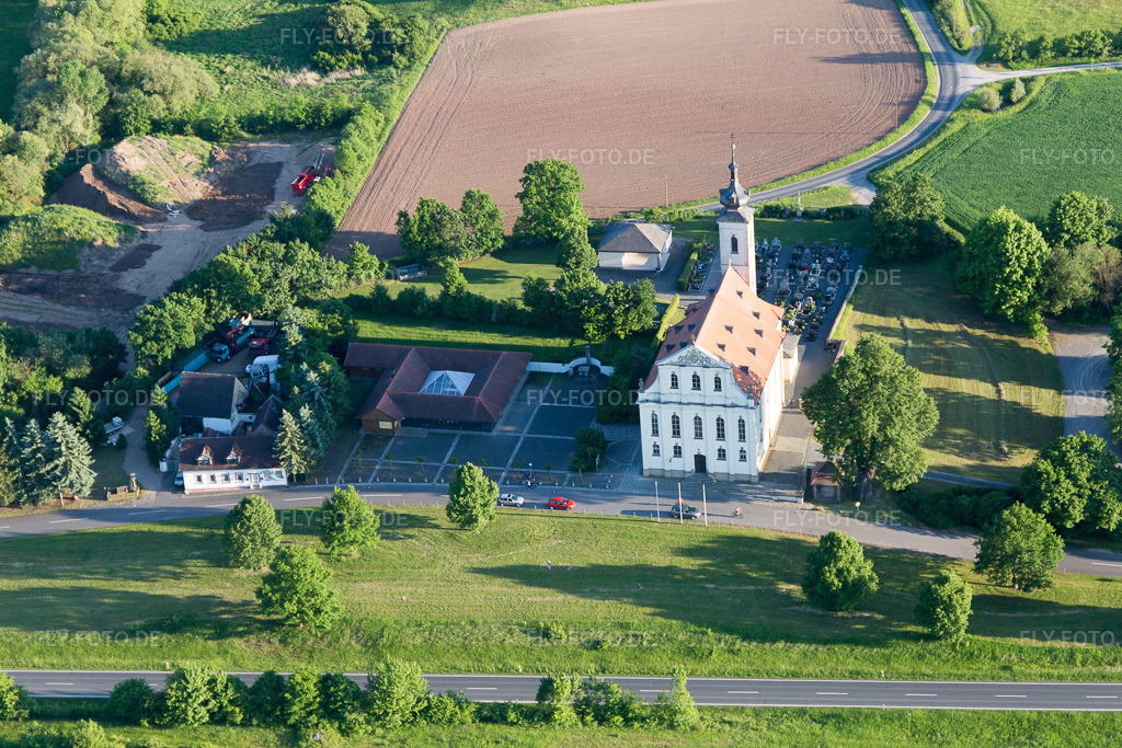 Luftbild: Wallfahrtskirche im Ortsteil Limbach in Eltmann im Bundesland Bayern in Deutschland. Foto: IMG_100107.jpg vom 26.05.2017 durch Werner Riehm/FLY-FOTO.de