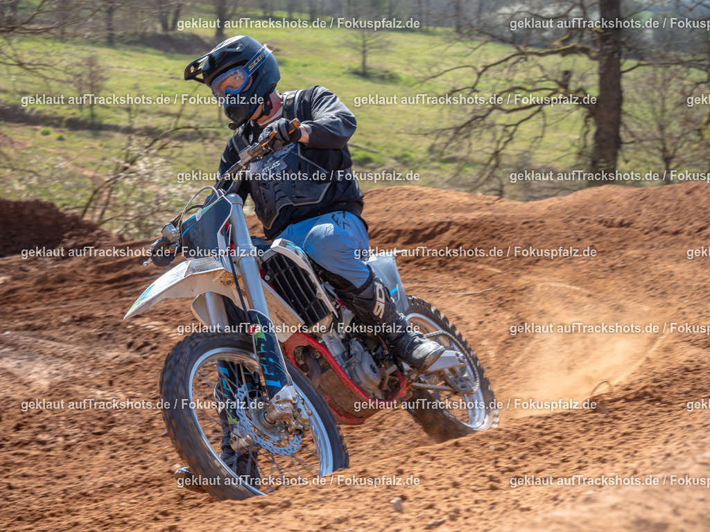 Schweyen040525-63 | Trackshots.de / Fokuspfalz.de - Realisiert mit Pictrs.com