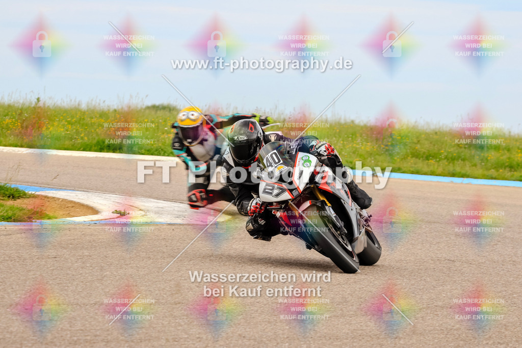 MotoTeam-2746 | Hier findet Ihr Bilder von Touristenfahrten auf der Nürburgring Nordschleife oder von anderen Veranstaltungen die ich besucht habe. Viel Spass beim Durch Schauen 