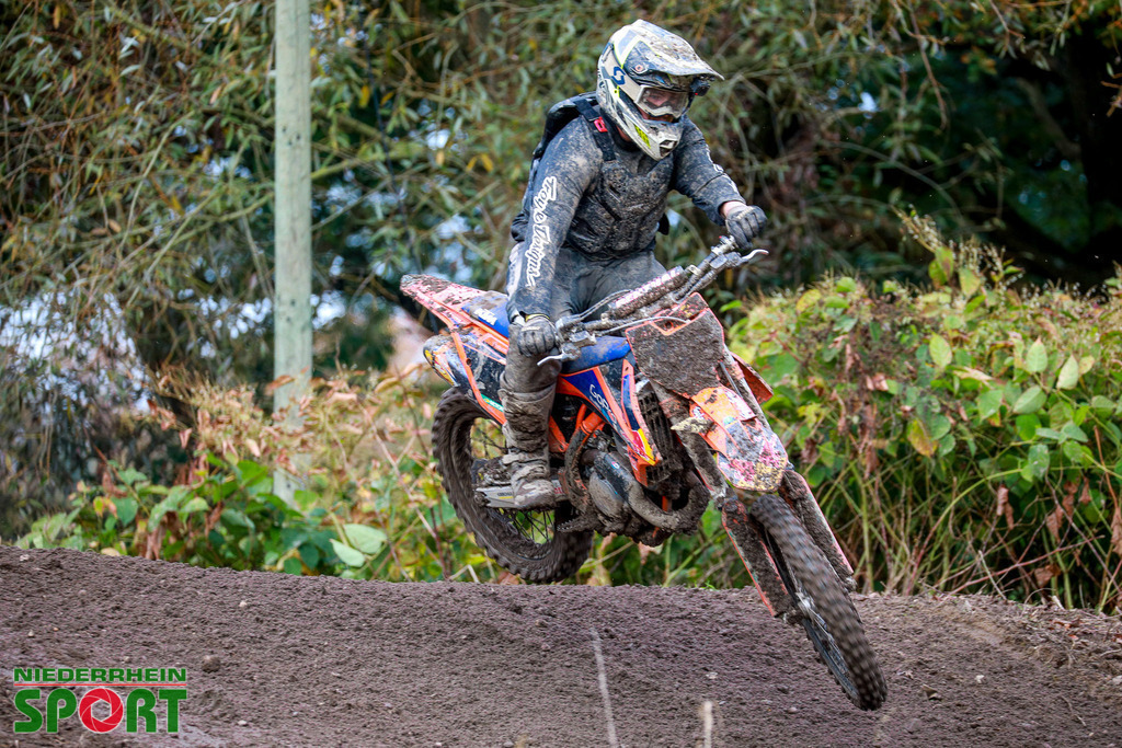 OpenTrack2024_Sonntag_Hobbyfahrer_040 | Bildergalerie von Sport-Ereignissen aber auch von weiteren spannenden Dingen - nicht nur vom Niederrhein. In Anlehnung an den bekannten Spruch von Hanns Dieter Hüsch heißt das Motto: "Niederrhein ist überall".  - Realisiert mit Pictrs.com