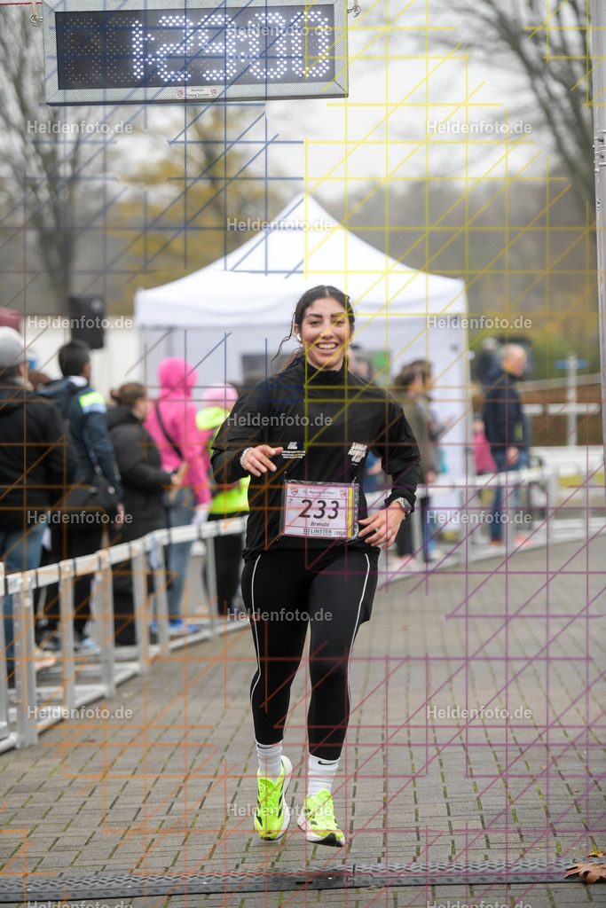 Neusser Erftlauf 2025  | 15km Neusser Erftlauf 2025 Foto: Heldenfoto.de