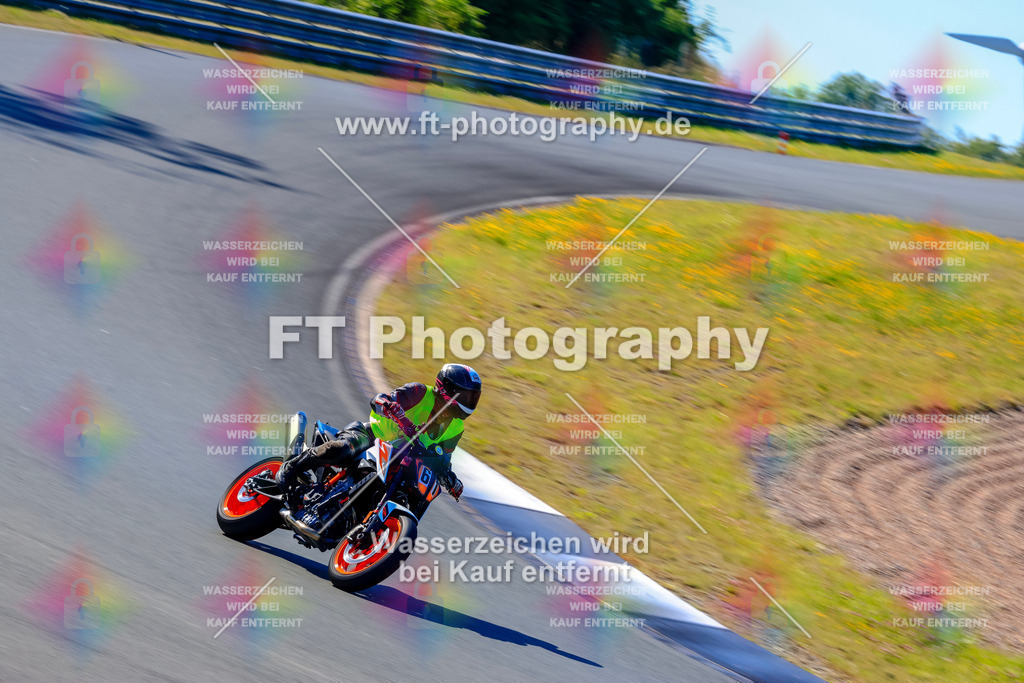 _TCM5600 | Hier findet Ihr Bilder von Touristenfahrten auf der Nürburgring Nordschleife oder von anderen Veranstaltungen die ich besucht habe. Viel Spass beim Durch Schauen 