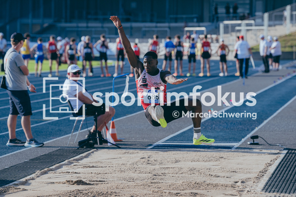 Deutsche Meisterschaften U20 / U16 2026 | Leoniel Octavianus Ahiandjipe, Schweriner SC, 685, Weitsprung, Deutsche Meisterschaften der U20 &amp; U16 2026, Lohrheidestadion Bochum-Wattenscheid, 10.07.2026. Foto: Marcel Schwering / sportimfokus - Realisiert mit Pictrs.com