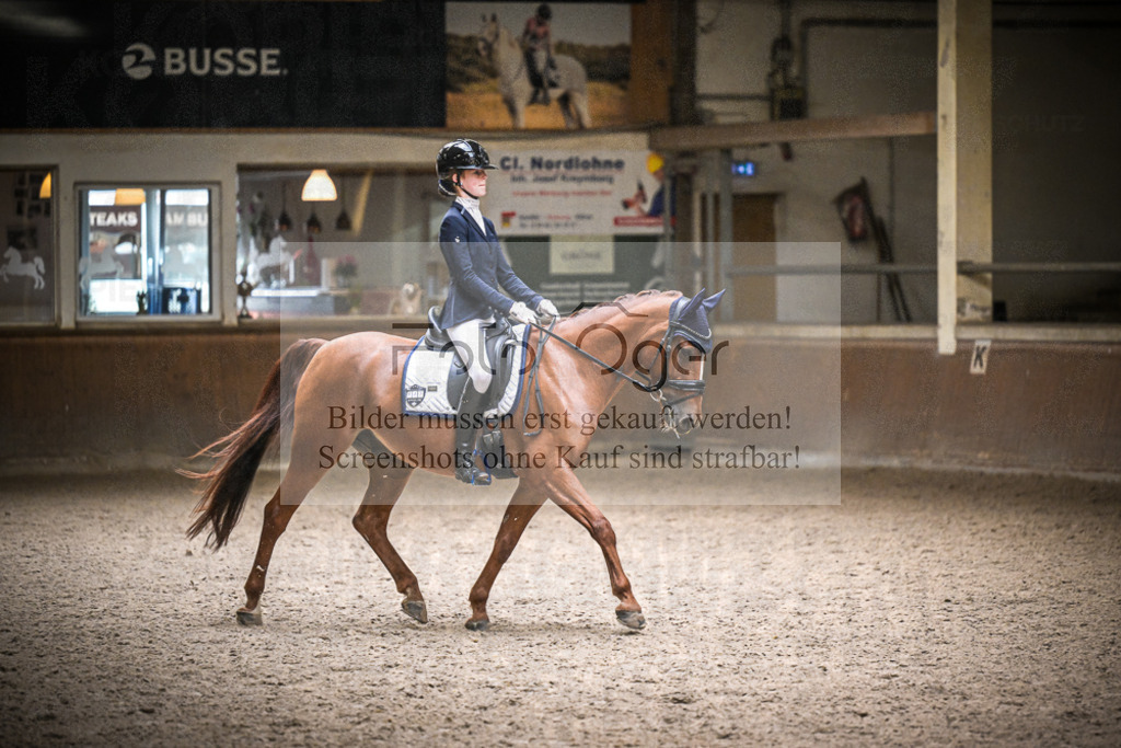 DOS_1659 | Entdecke hochwertige Reitturnierfotos von Foto Oger. Professionell, emotional und authentisch – jetzt Lieblingsmomente im Shop bestellen.Deutschlandweite Turnierfotografie. - Realisiert mit Pictrs.com