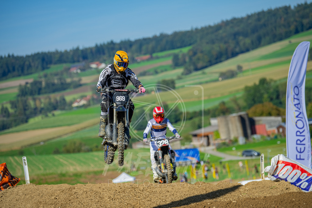 CF (235) | Paeschuphoto Shop - Wer nicht sucht der auch nicht findet.Ob Motocrossbilder oder von einem besuchtem Spiel, Hauptsache Action. - Realisiert mit Pictrs.com