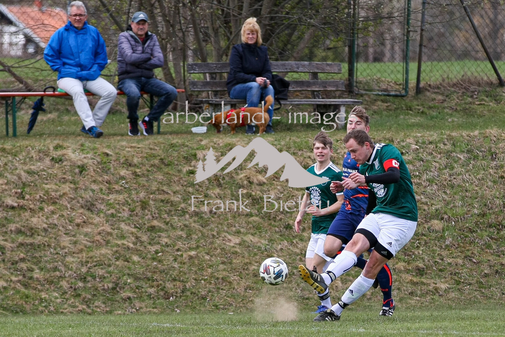 993T7412 | Medien- Sport- Entertainmentfotos