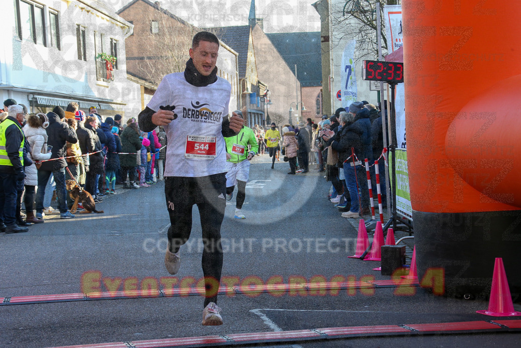 241201_1228_EX1_2299 | Sportfotografie im Rhein-Sieg Kreis, Köln, Bonn, NRW, Rheinland Pfalz, Hessen, etc. Unser Tätigkeitsfeld umfasst den Laufsport vom Volkslauf über den Marathon, Duathlon, Triathon bis zum Ultralauf wie Kölnpfad Ultra oder Schindertrail.