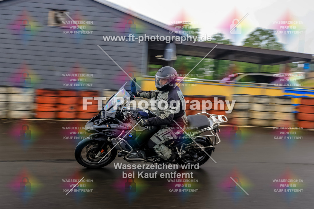 OBK-6114 | Hier findet Ihr Bilder von Touristenfahrten auf der Nürburgring Nordschleife oder von anderen Veranstaltungen die ich besucht habe. Viel Spass beim Durch Schauen 