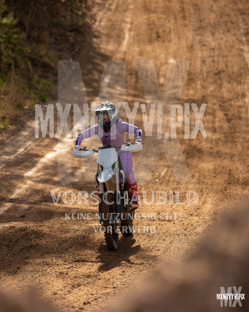 866A2230 | mxndyyvipix