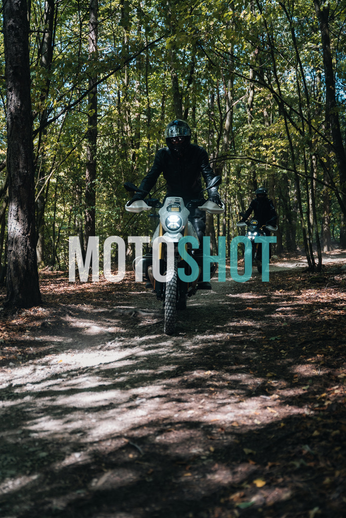 MOTOSHOT_BIKESDIRT_BBQ_JH_04072 | MOTOSHOT