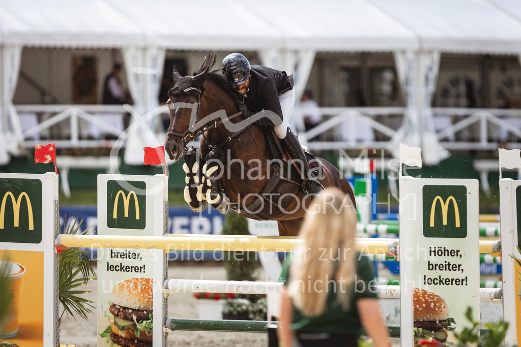 240714_BHO_M2-Spr-2-350 | Deine schönsten Turniermomente als professionelle Fotos! Entdecke hochwertige Pferdesport-Fotografie im Online-Shop. Jetzt Fotos finden & bestellen!