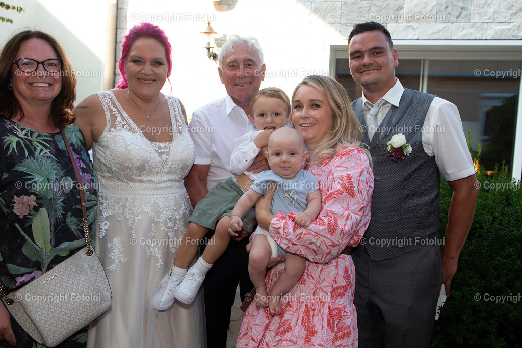 KERSTINFREDYHOCHZEIT_260822_203 | bilder, linz, photo, foto, fussball, sport, fotolui, bundesliga