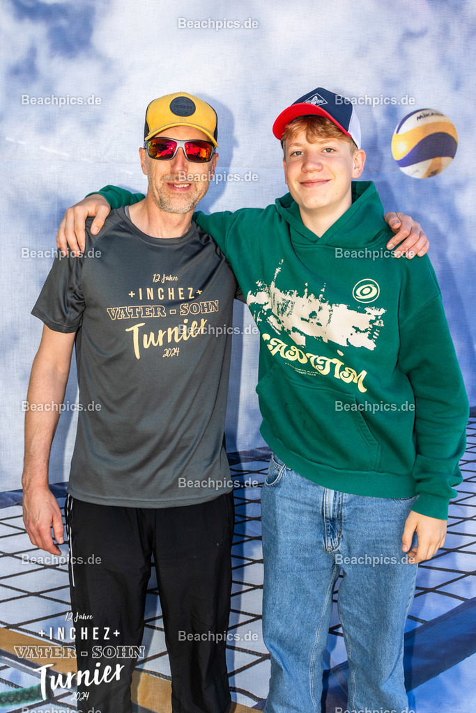 2024-00099921-Vater-Sohn-Turnier-2 | 09.05.2024; Berlin Foto: Gerold Rebsch - www.beachpics.de