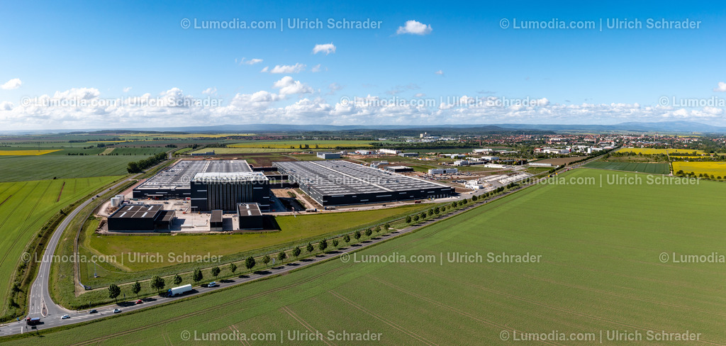 10049-52120 - Daimler Truck Halberstadt | Stockfoto und Bilderpool mit Bildmaterial aus Deutschland, dem Harz, Halberstadt, Quedlinburg, Wernigerode und weltweit. Qualitativ hochwertige und professionelle Fotos anschauen und kaufen. - Realisiert mit Pictrs.com
