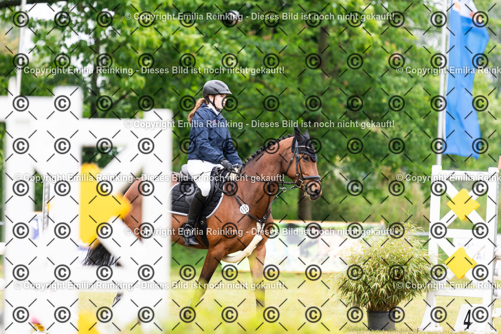 CL5A8648 | Emilia Reinking Fotografie - Realisiert mit Pictrs.com