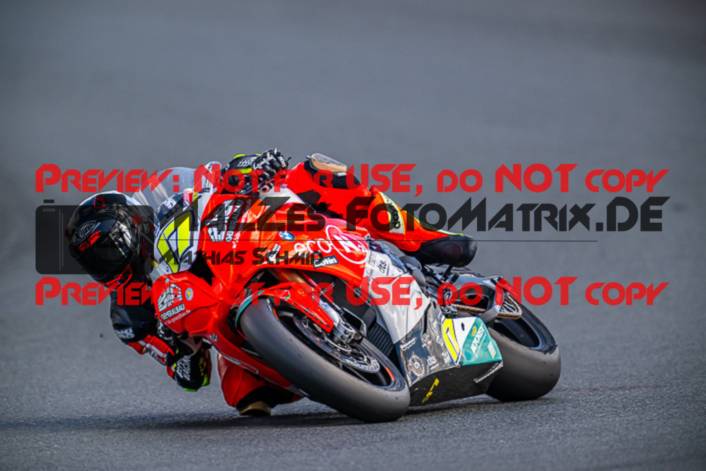 MaZZes_FotoMatrix_220522_6751 | Fotograf Mathias Schmid
Sportfotograf,
Eventfotograf,
Hochzeitsfotograf,
Portraitfotograf