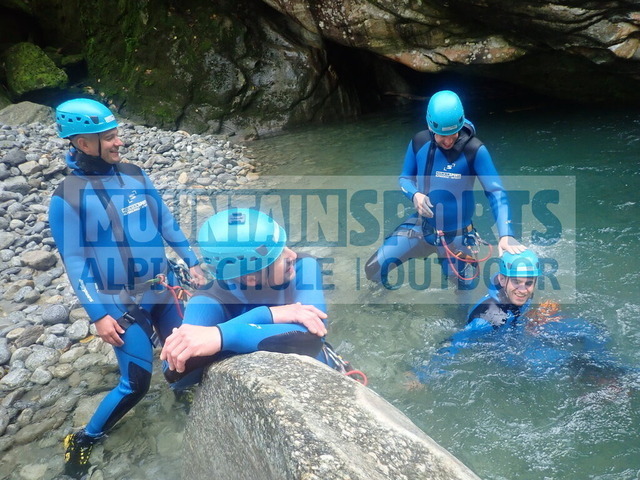P9200093 | Bestelle die Bilder deines Berg- oder Wasser-Abenteuers mit Mountain Sports bequem von zu Hause aus direkt über unseren Online Fotoshop von pictrs.com. - Realisiert mit Pictrs.com
