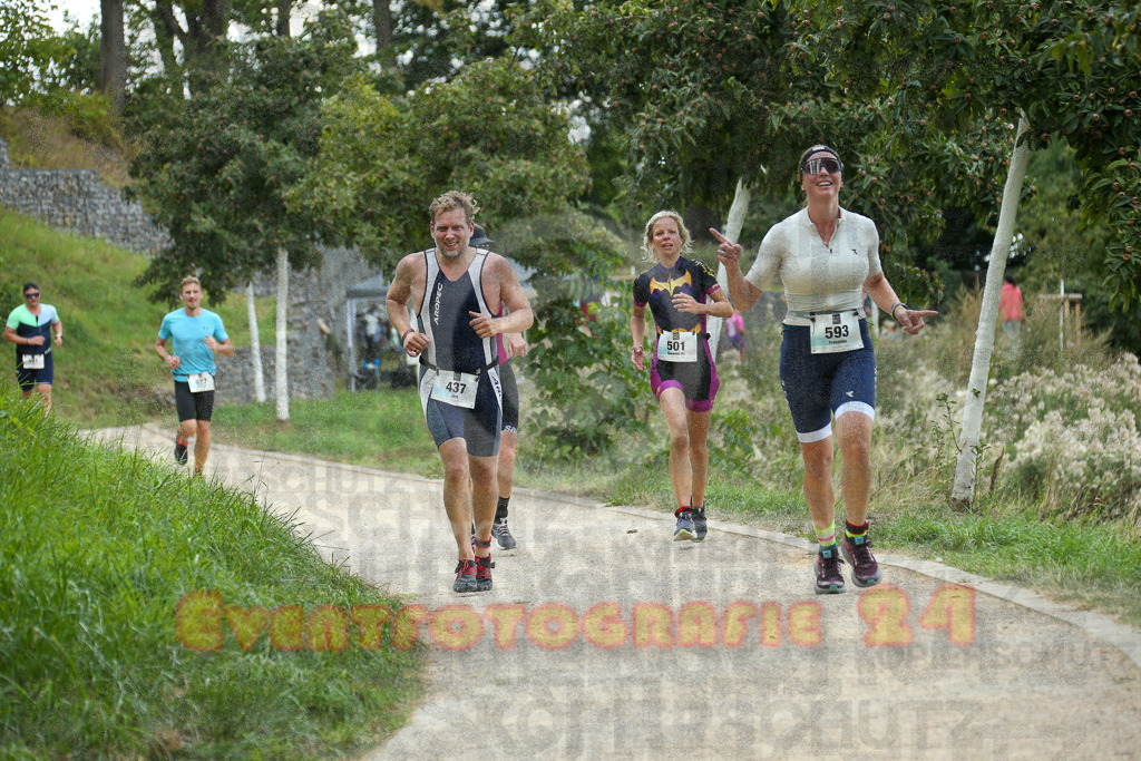 250824_1407_EX1_5010 | Sportfotografie im Rhein-Sieg Kreis, Köln, Bonn, NRW, Rheinland Pfalz, Hessen, etc. Unser Tätigkeitsfeld umfasst den Laufsport vom Volkslauf über den Marathon, Duathlon, Triathon bis zum Ultralauf wie Kölnpfad Ultra oder Schindertrail.