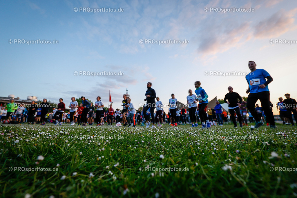 20. OBI Nachtlauf des ASV Koeln, 17.05.2023 | Koeln, 17.05.2023: Impressionen vom 20. OBI Nachtlauf des ASV Koeln rund um den Tanzbrunnen. Foto: Beautiful Sports Pressefotoagentur (www.beautiful-sports.com)