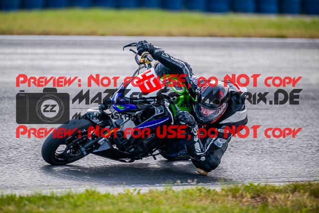 MaZZes_FotoMatrix_220520_1183 | Fotograf Mathias Schmid
Sportfotograf,
Eventfotograf,
Hochzeitsfotograf,
Portraitfotograf