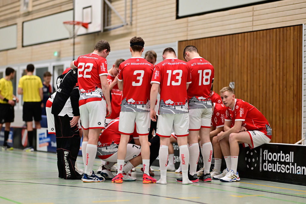 Floorball I Herren I Saison 2024-2025 I 2. FBL Herren Nord-West I 12. Spieltag I MTV Mittelnkirchen - SSF Dragons Bonn II I 037488 | Der Sportfotograf. - Realisiert mit Pictrs.com