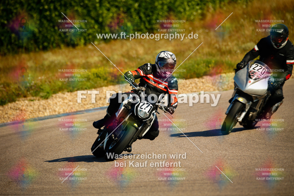_MOT8441 | Hier findet Ihr Bilder von Touristenfahrten auf der Nürburgring Nordschleife oder von anderen Veranstaltungen die ich besucht habe. Viel Spass beim Durch Schauen 