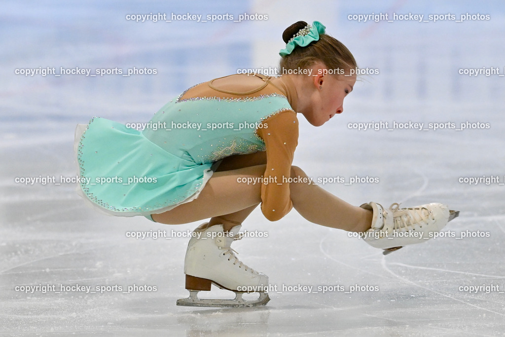 Ossiachersee Pirouette ESC Steindorf 31.3.2024 | Ossiachersee Pirouette ESC Steindorf 31.3.2024, Ossiachersee Pirouette ESC Steindorf am 31.03.2024 in Steindorf (Ossiachersee Halle), Austria, (Photo by Bernd Stefan)