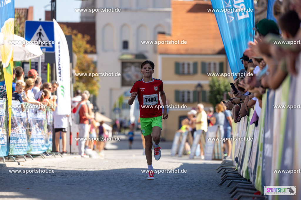 VJ__3578 | Stadtlauf Erding 2025 #stadtlauferding #erdingstadtlauf #stadtlauf_erding #laufmotivation #trisporterding #yourpictrs #sportshot_your_pictrs