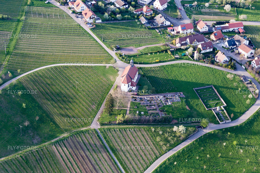 St. Dionysius Kapelle | Luftbild: St. Dionysius Kapelle im Ortsteil Gleiszellen in Gleiszellen-Gleishorbach im Bundesland Rheinland-Pfalz in Deutschland. Foto: IMG_106554.jpg vom 17.04.2018 durch Werner Riehm/FLY-FOTO.de - Realisiert mit Pictrs.com
