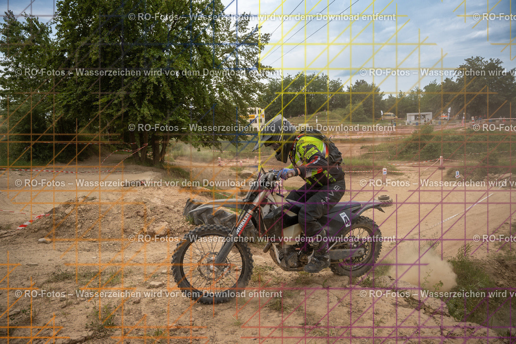 Niederwürzbach 5 Lauf-472 | Sportfotografie von RO-Fotos: Motorsport, Motocross, Enduro, Laufveranstaltungen und Triathlon. Professionelle Fotos von Sportlern und Events. - Realisiert mit Pictrs.com