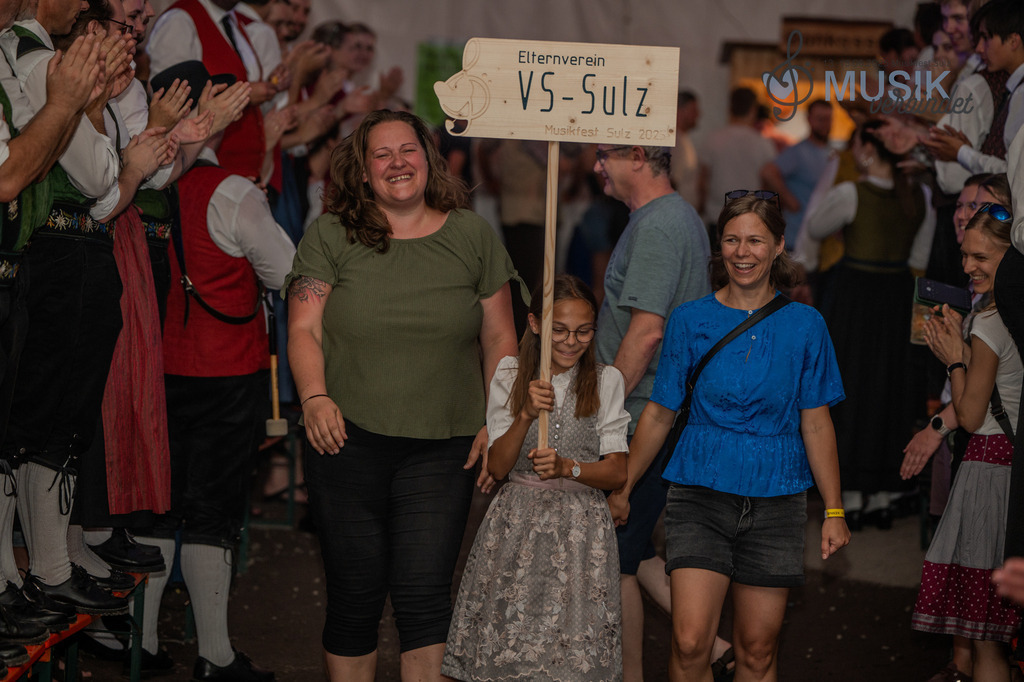 DSC_5984 | "Fussifoto.com – Ihr Ansprechpartner für hochwertige Fotografie! Entdecken Sie kreative Bilder und professionelle Dienstleistungen. Kontaktieren Sie uns für Ihre Projekte!"