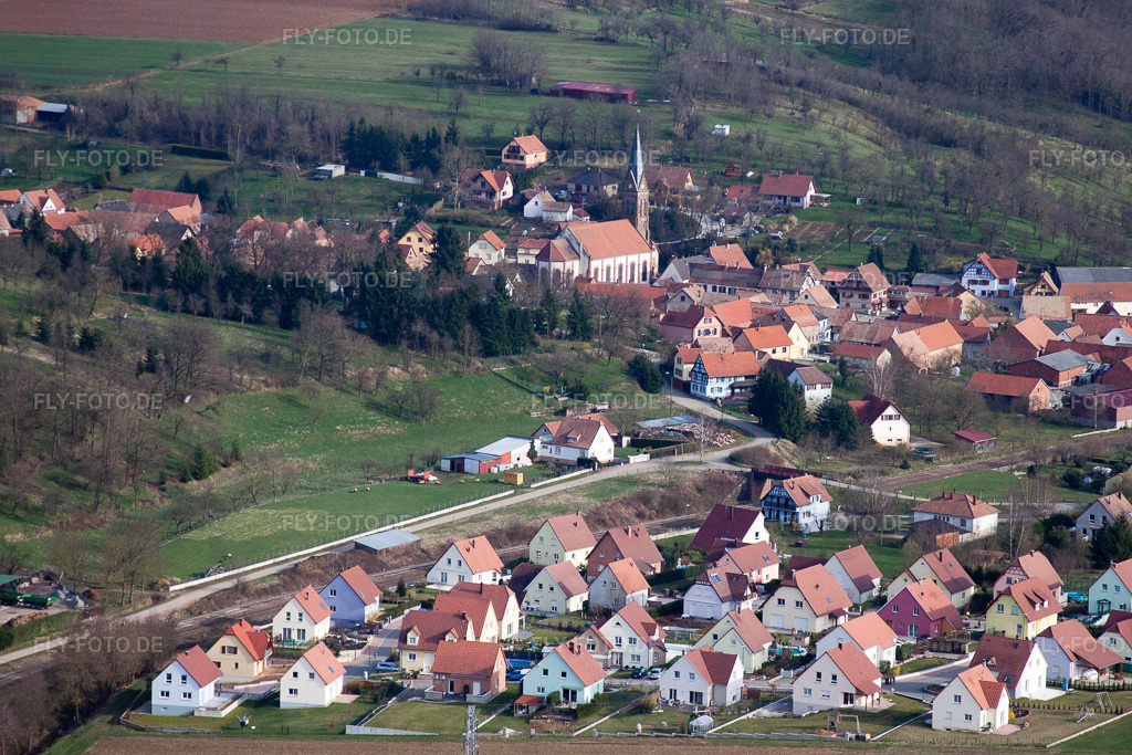 Luftbild: Ortsansicht in Buswiller im Bundesland Bas-Rhin in Frankreich. Foto: IMG_38619.jpg vom 20.03.2011 durch Werner Riehm/FLY-FOTO.de