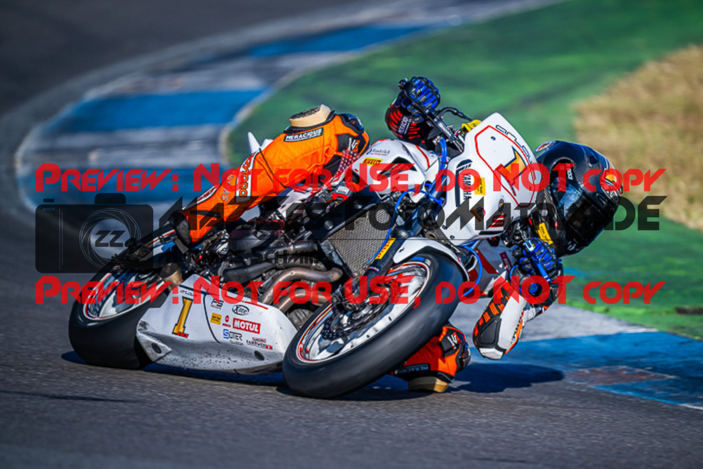 MaZZes_Fotomatrix_20230924_6007705_4635 | TWIN CUP