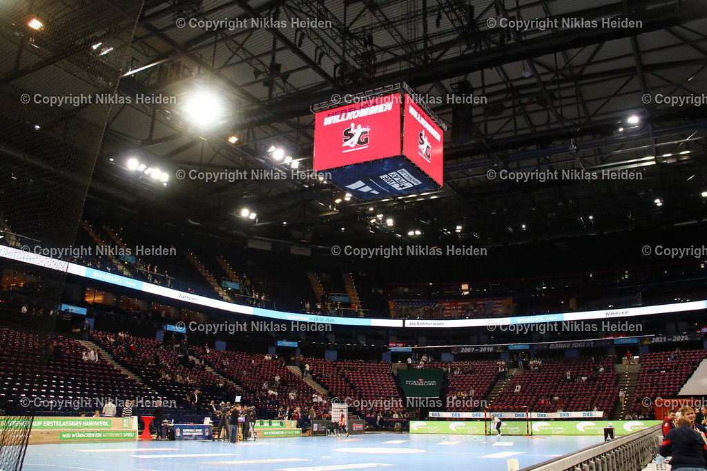 NH_HandballSportVereinHamburg_SGFlensburgHandewitt_HandballBundesliga_22122024 | Die Barclays Arena vor dem Anpfiff des Spiels zwischen dem HSV Hamburg und der SG Flensburg-Handewitt.Handball I Herren I Bundesliga (Daikin HBL) I Saison 2024-2025 I 16. Spieltag I HSV Hamburg - SG Flensburg-Handewitt I 22.12.2024 I Barclays Arena
