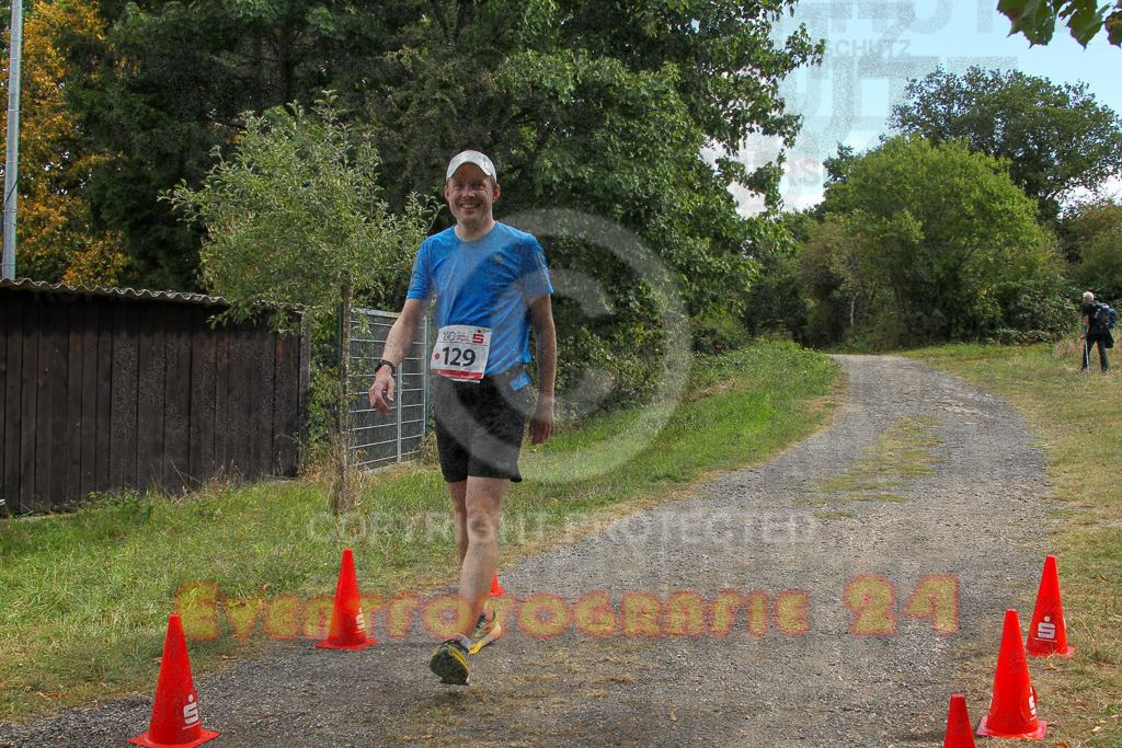 250830_1405_EV4_4317 | Sportfotografie im Rhein-Sieg Kreis, Köln, Bonn, NRW, Rheinland Pfalz, Hessen, etc. Unser Tätigkeitsfeld umfasst den Laufsport vom Volkslauf über den Marathon, Duathlon, Triathon bis zum Ultralauf wie Kölnpfad Ultra oder Schindertrail.