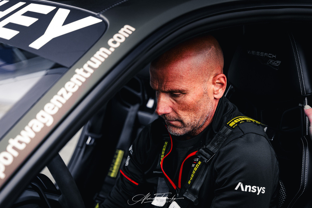 Red Bull Ring 2025 | Entdecken Sie die faszinierende Welt von Alexander Tschuncky Arts: Kreative Fotografie, atemberaubende Automobilkunst und hochwertiger Bilderdruck. Lassen Sie sich inspirieren! - Realisiert mit Pictrs.com