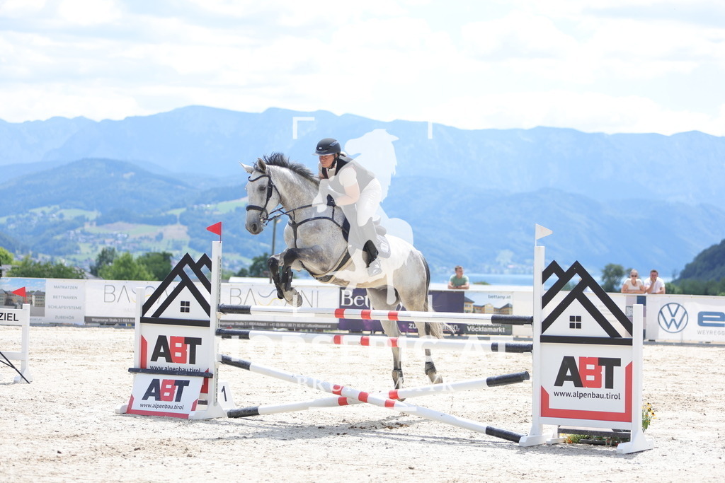 0P6A0722 | Willkommen bei Brunnmayr - Design & Fotografie – Ihrem Spezialisten für Reitturniere und Pferdeveranstaltungen in Oberösterreich, Salzburg und Bayern! Seit über 17 Jahren sind wir leidenschaftlich dabei.