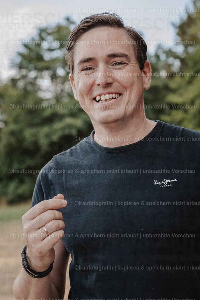 Fraufotografin_O3A3136 | Isabelle Schiminski ist ein Kitafotograf für Wiesbaden, Rheingau, Kiedrich, Untertaunus, Bad Schwalbach, Taunusstein und Mainz