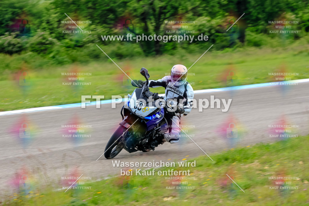 MotoTeam-3352 | Hier findet Ihr Bilder von Touristenfahrten auf der Nürburgring Nordschleife oder von anderen Veranstaltungen die ich besucht habe. Viel Spass beim Durch Schauen 