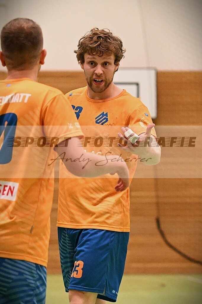 aDSC_5172 | Kaufen Sie Sportbilder im Onlineshop von Andy Scherrer Sportfotografie. Faszinierende Bilder von Sportevents aus der ganzen Schweiz. Fussball, Frauenfussball, Unihockey, Handball, Schwingen und weiteren Sportarten. - Realisiert mit Pictrs.com