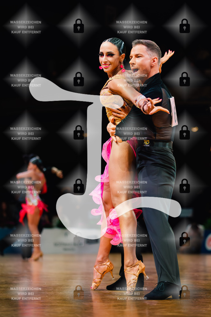 GOC 2025 - WDSF GrandSlam Latin 47-49th (69) Robin Goldmann _ Stefani Ruseva (Bulgaria)-2025-08-23-1241 | Webshop for digital downloads and prints of dance sport, event & show photographer Julian Link - Realisiert mit Pictrs.com